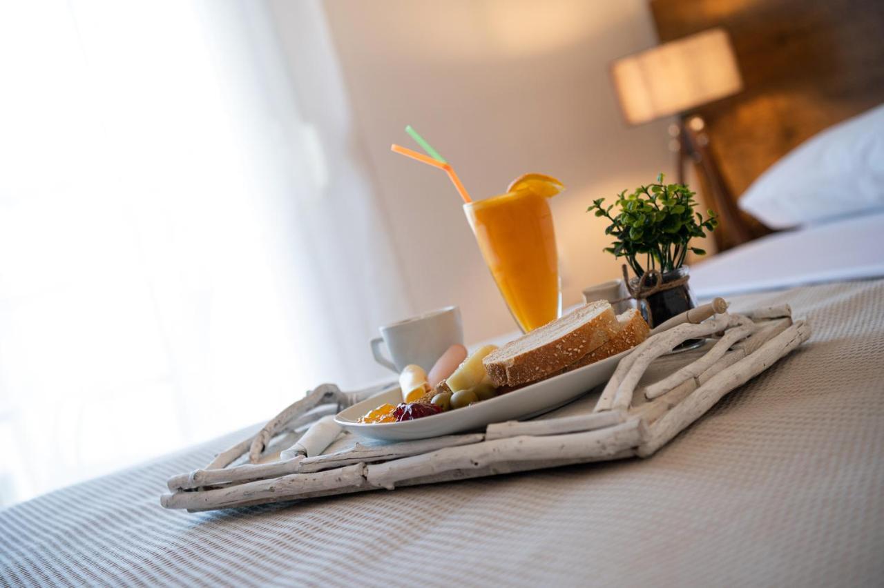 Moírai Olympic Hotel מראה חיצוני תמונה