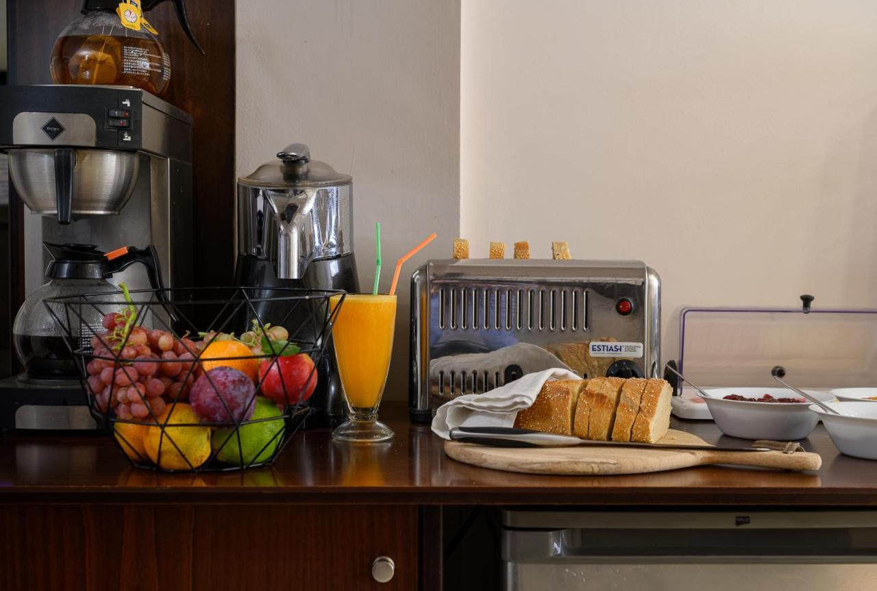 Moírai Olympic Hotel מראה חיצוני תמונה